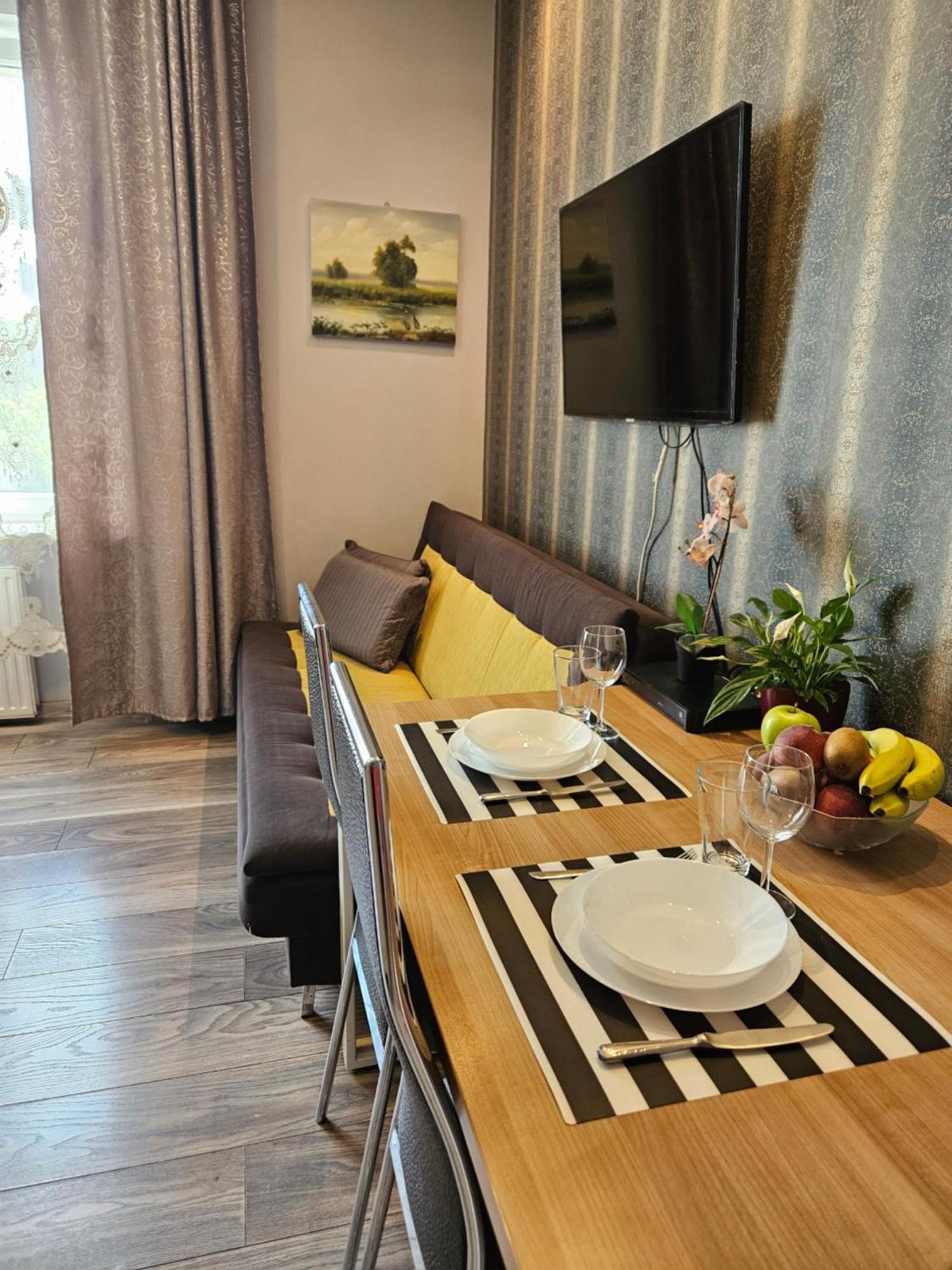 Studio Close To Royal Lazienki Park, Недалеко От Олинек Warsaw Exterior photo